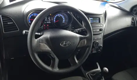 HYUNDAI HB 20 Hatch 1.0 12V 4P FLEX UNIQUE, Foto 4
