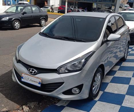HYUNDAI HB 20 Hatch 1.6 16V 4P FLEX COMFORT PLUS AUTOM�TICO, Foto 2