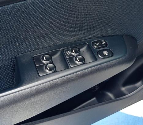 HYUNDAI HB 20 Hatch 1.6 16V 4P FLEX COMFORT PLUS AUTOM�TICO, Foto 9