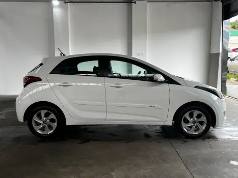 HYUNDAI HB 20 Hatch 1.6 16V 4P FLEX COMFORT, Foto 4