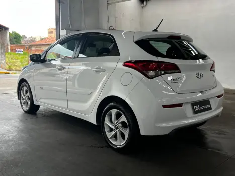 HYUNDAI HB 20 Hatch 1.6 16V 4P FLEX COMFORT, Foto 7