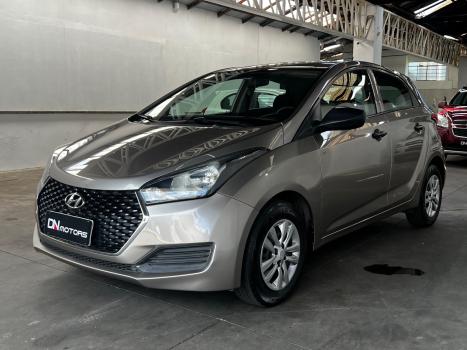 HYUNDAI HB 20 Hatch 1.0 12V 4P FLEX UNIQUE, Foto 1