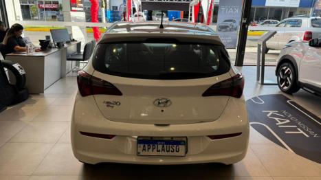 HYUNDAI HB 20 Hatch 1.0 12V 4P FLEX UNIQUE, Foto 4