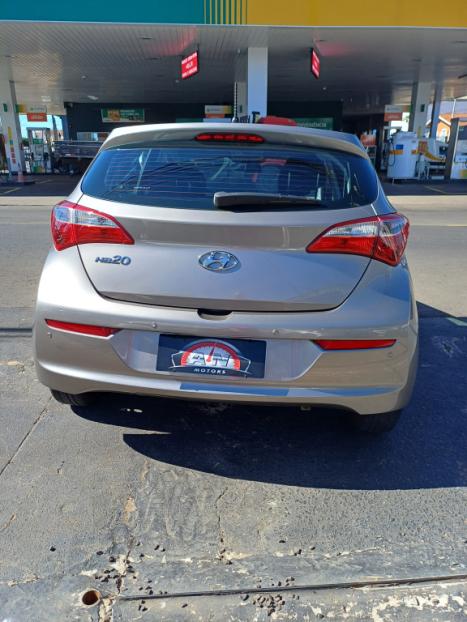 HYUNDAI HB 20 Hatch 1.0 12V 4P FLEX COMFORT PLUS, Foto 2