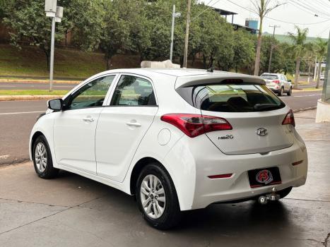 HYUNDAI HB 20 Hatch 1.6 16V 4P FLEX COMFORT, Foto 4