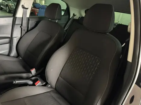 HYUNDAI HB 20 Hatch 1.0 12V 4P FLEX TGDI TURBO COMFORT AUTOM�TICO, Foto 16