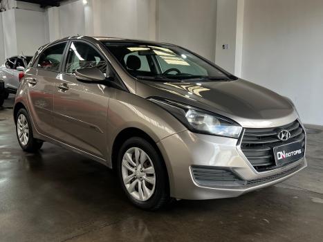 HYUNDAI HB 20 Hatch 1.6 16V 4P COMFORT FLEX AUTOM�TICO, Foto 3