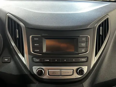 HYUNDAI HB 20 Hatch 1.6 16V 4P COMFORT FLEX AUTOM�TICO, Foto 15