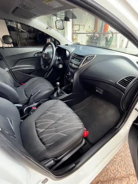 HYUNDAI HB 20 Hatch 1.0 12V 4P FLEX COMFORT PLUS, Foto 2