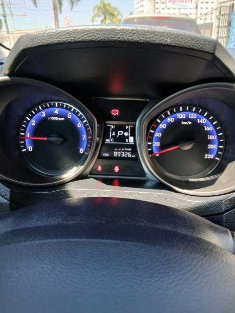 HYUNDAI HB 20 Hatch 1.6 16V 4P FLEX COMFORT PLUS AUTOM�TICO, Foto 5