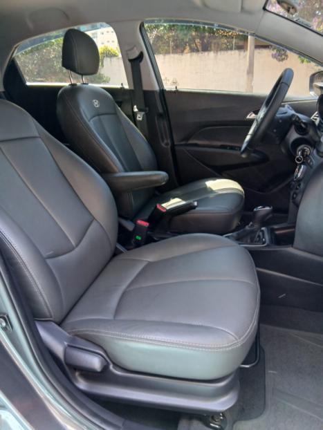 HYUNDAI HB 20 Hatch 1.6 16V 4P FLEX COMFORT PLUS AUTOM�TICO, Foto 6