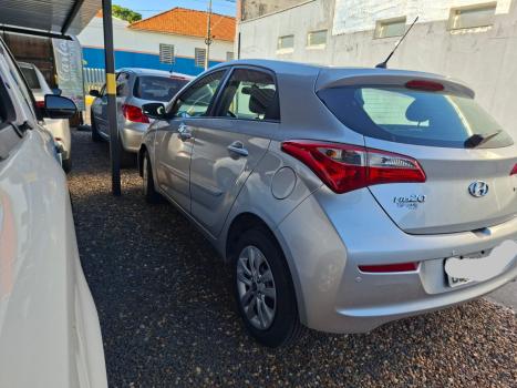 HYUNDAI HB 20 Hatch 1.6 16V 4P COMFORT FLEX AUTOM�TICO, Foto 5