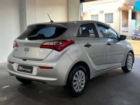 HYUNDAI HB 20 Hatch 1.0 12V 4P FLEX COMFORT, Foto 5