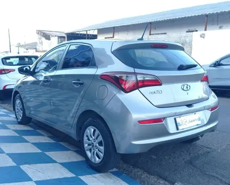 HYUNDAI HB 20 Hatch 1.0 12V 4P FLEX UNIQUE, Foto 3