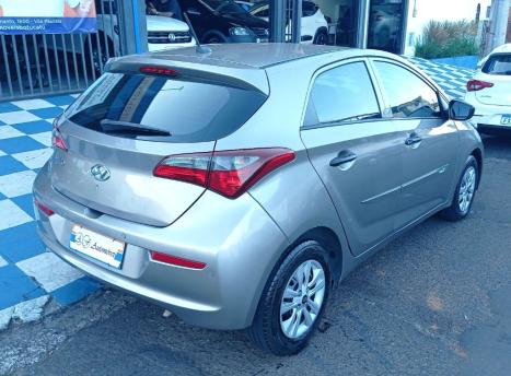 HYUNDAI HB 20 Hatch 1.0 12V 4P FLEX UNIQUE, Foto 4
