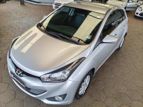 HYUNDAI HB 20 Hatch 1.6 16V 4P FLEX COMFORT PLUS, Foto 14