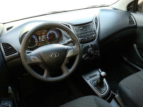 HYUNDAI HB 20 Hatch 1.0 12V 4P FLEX UNIQUE, Foto 12