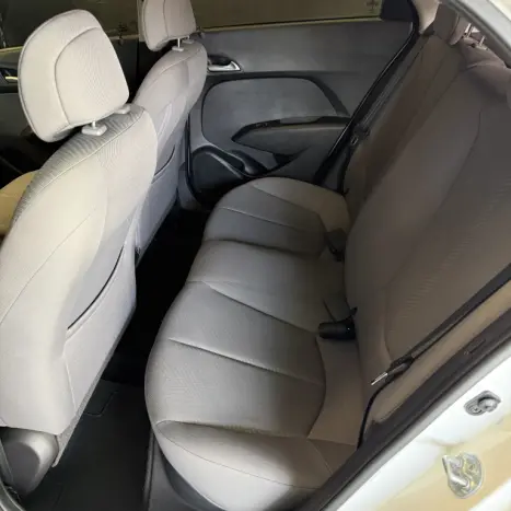 HYUNDAI HB 20 Hatch 1.6 16V 4P PREMIUM FLEX AUTOM�TICO, Foto 9
