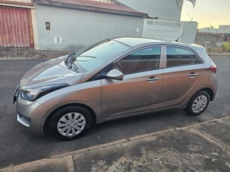 HYUNDAI HB 20 Hatch 1.0 12V 4P FLEX UNIQUE, Foto 4