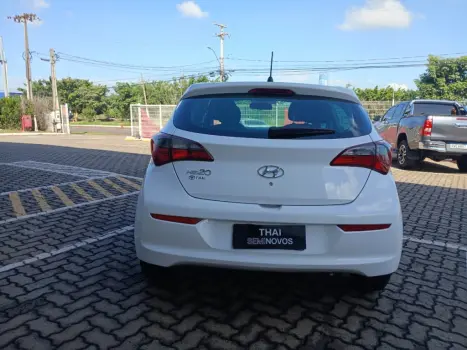 HYUNDAI HB 20 Hatch 1.0 12V 4P FLEX UNIQUE, Foto 6