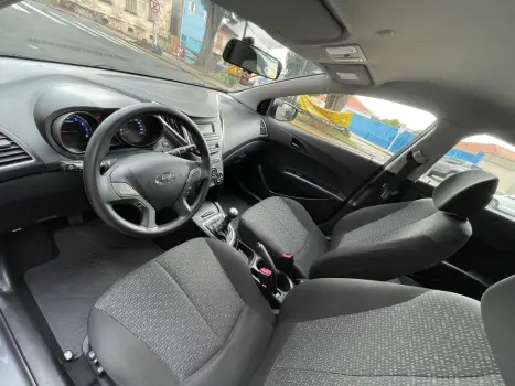 HYUNDAI HB 20 Hatch 1.0 12V 4P FLEX UNIQUE, Foto 5
