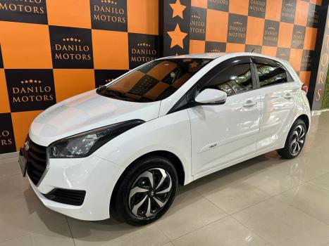 HYUNDAI HB 20 Hatch 1.6 16V 4P FLEX COMFORT PLUS AUTOM�TICO, Foto 2