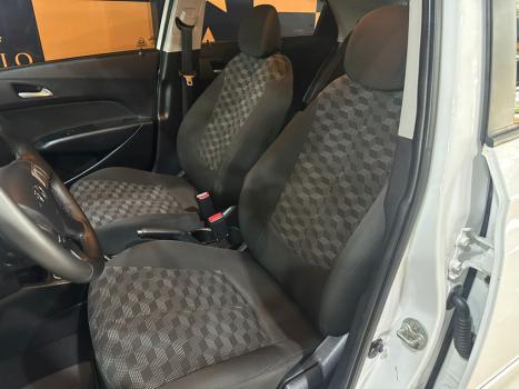 HYUNDAI HB 20 Hatch 1.6 16V 4P FLEX COMFORT PLUS AUTOM�TICO, Foto 7