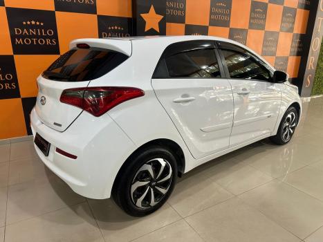 HYUNDAI HB 20 Hatch 1.6 16V 4P FLEX COMFORT PLUS AUTOM�TICO, Foto 9