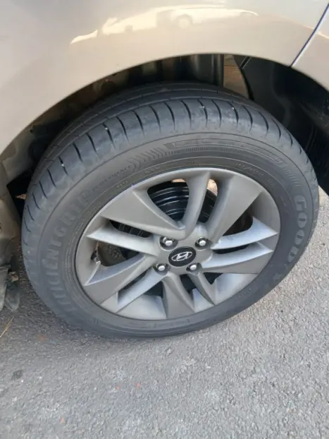 HYUNDAI HB 20 Hatch 1.0 12V 4P FLEX COPA DO MUNDO FIFA, Foto 11