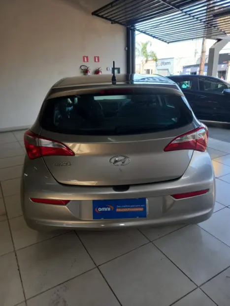 HYUNDAI HB 20 Hatch 1.0 12 V 4P FLEX COMFORT STYLE, Foto 9