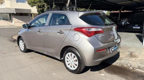 HYUNDAI HB 20 Hatch 1.0 12V 4P FLEX COMFORT, Foto 4