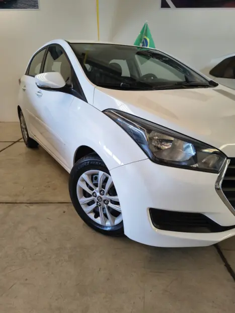 HYUNDAI HB 20 Hatch 1.0 12V 4P FLEX COMFORT, Foto 3