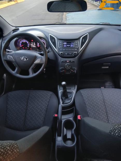 HYUNDAI HB 20 Hatch 1.0 12V 4P FLEX UNIQUE, Foto 4