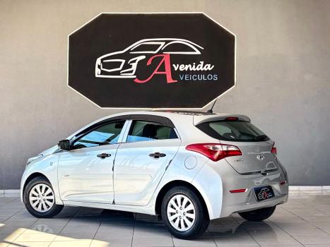 HYUNDAI HB 20 Hatch 1.0 12 V 4P FLEX COMFORT STYLE, Foto 4