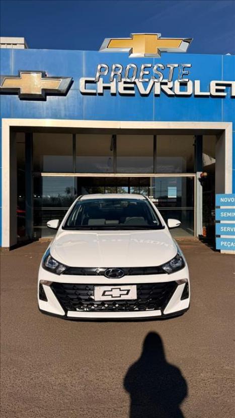 HYUNDAI HB 20 Hatch 1.0 12V 4P FLEX TGDI TURBO COMFORT PLUS AUTOM�TICO, Foto 2