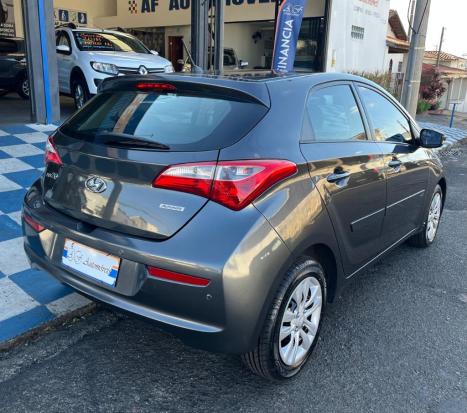 HYUNDAI HB 20 Hatch 1.6 16V 4P FLEX COMFORT PLUS AUTOM�TICO, Foto 4
