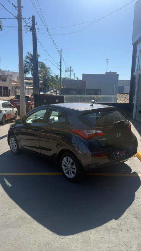 HYUNDAI HB 20 Hatch 1.0 12V 4P FLEX COMFORT, Foto 3