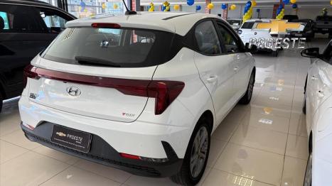 HYUNDAI HB 20 Hatch 1.0 12V 4P FLEX TGDI TURBO COMFORT PLUS AUTOM�TICO, Foto 9