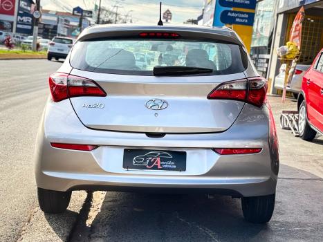 HYUNDAI HB 20 Hatch 1.0 12V 4P FLEX UNIQUE, Foto 4