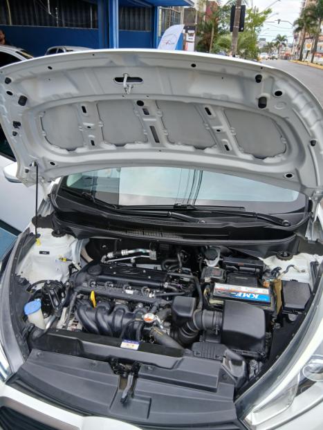 HYUNDAI HB 20 Hatch X 1.6 16V 4P PREMIUM FLEX AUTOM�TICO, Foto 10