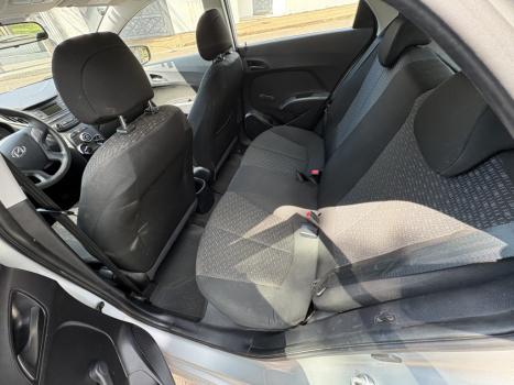 HYUNDAI HB 20 Hatch 1.0 12V 4P FLEX UNIQUE, Foto 3