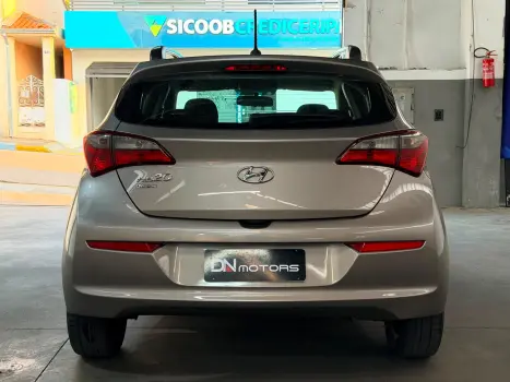 HYUNDAI HB 20 Hatch 1.0 12V 4P FLEX COMFORT PLUS, Foto 6