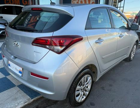 HYUNDAI HB 20 Hatch 1.6 16V 4P FLEX COMFORT PLUS AUTOM�TICO, Foto 4
