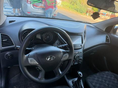 HYUNDAI HB 20 Hatch 1.6 16V 4P FLEX COMFORT PLUS AUTOM�TICO, Foto 5