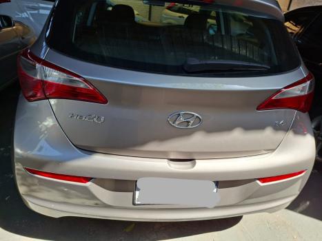 HYUNDAI HB 20 Hatch 1.6 16V 4P FLEX COMFORT PLUS, Foto 2