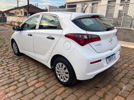 HYUNDAI HB 20 Hatch 1.0 12V 4P FLEX UNIQUE, Foto 3