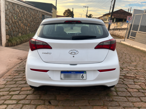 HYUNDAI HB 20 Hatch 1.0 12V 4P FLEX UNIQUE, Foto 5