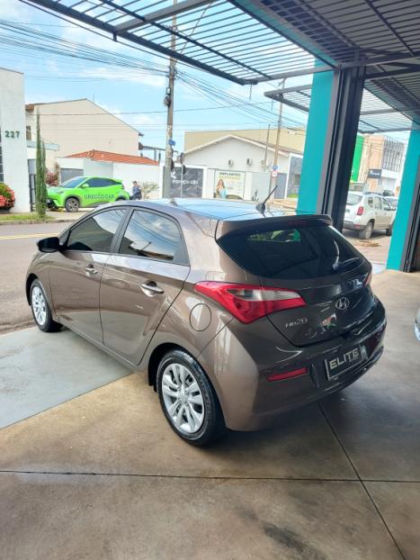 HYUNDAI HB 20 Hatch 1.0 12V 4P FLEX COMFORT, Foto 5