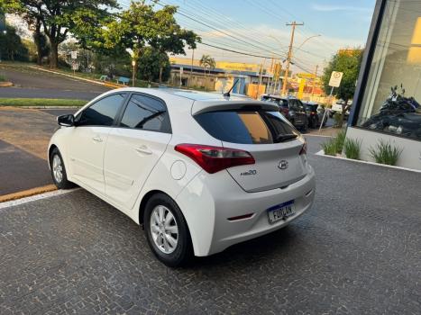 HYUNDAI HB 20 Hatch 1.6 16V 4P COMFORT STYLE FLEX, Foto 4