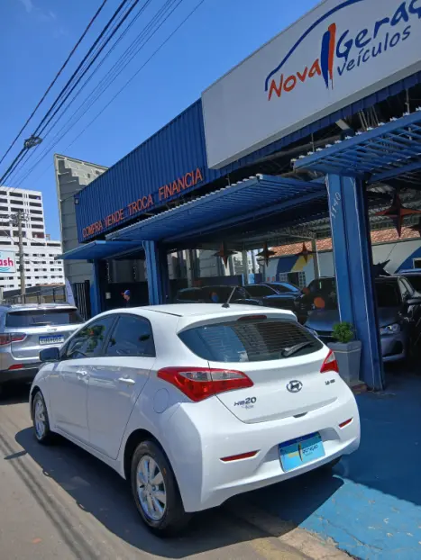 HYUNDAI HB 20 Hatch 1.6 16V 4P COMFORT STYLE FLEX, Foto 12